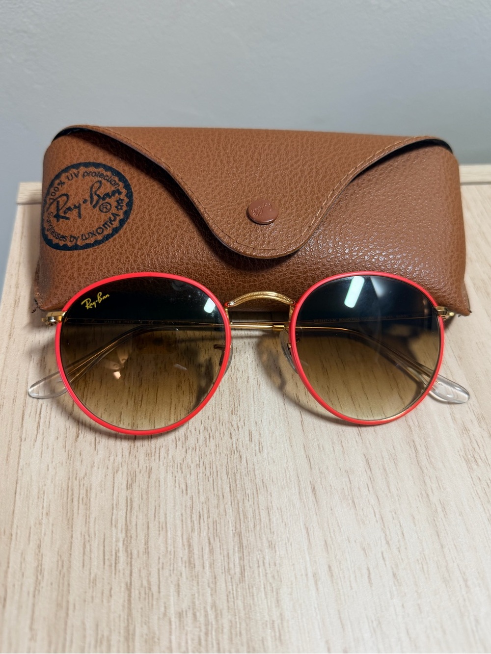 Ray-Ban RB 3447 Round Full Sunglasses with Coral Gold Frame and Gradient Lenses